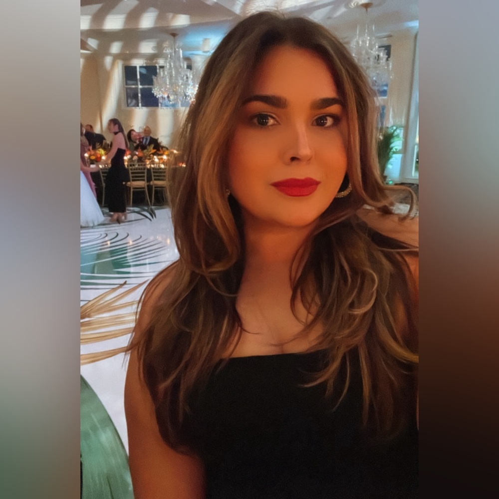 Meet your Posher, Stephany